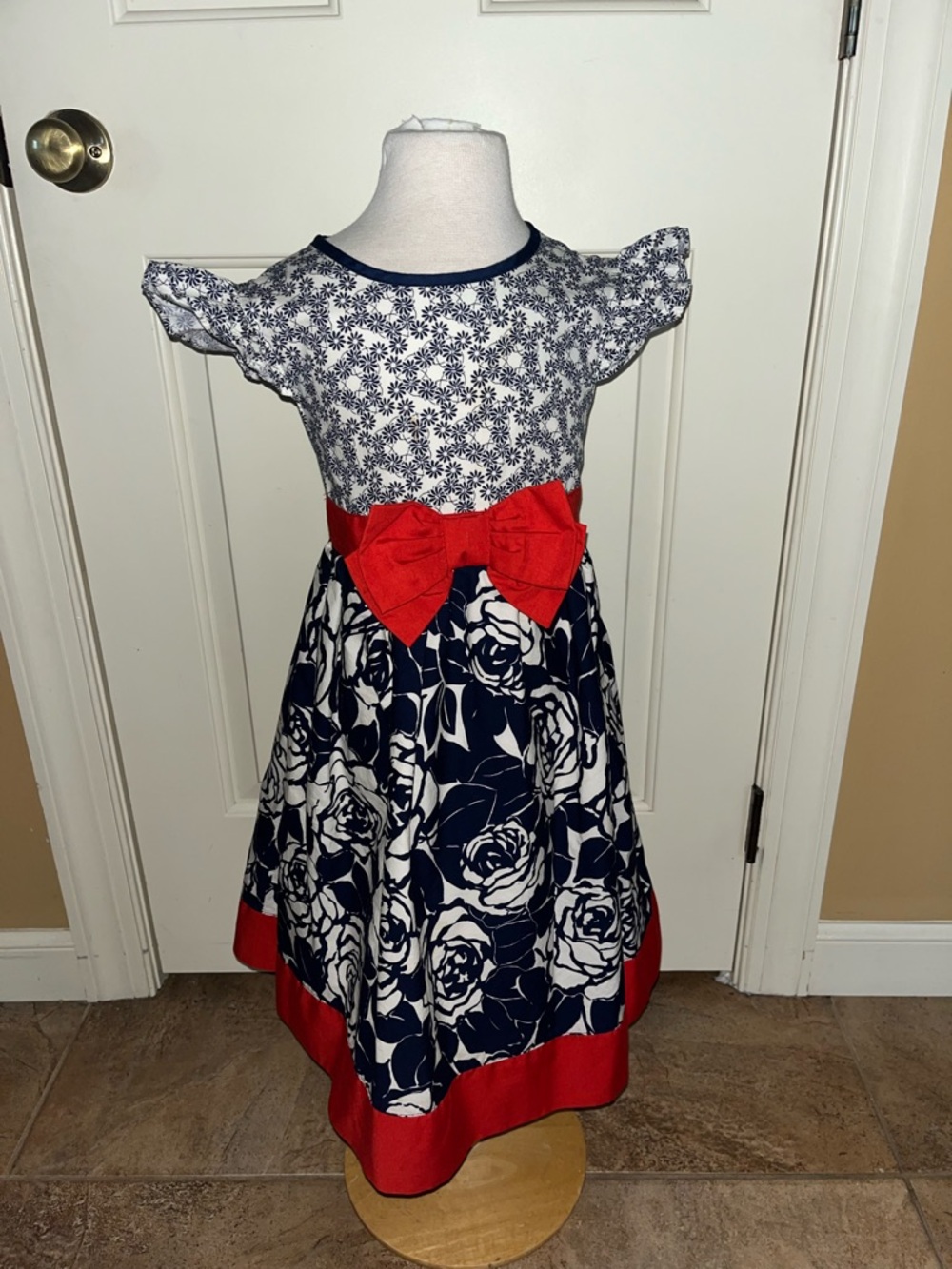 Laura Ashley Navy and Red Floral Bow Party Dress Size 6
